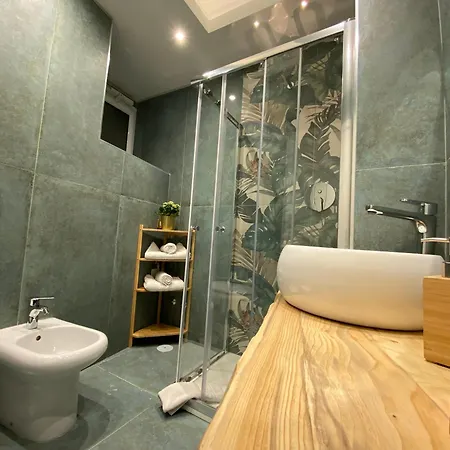 Dante Dream Centro Storico Apartmán *
