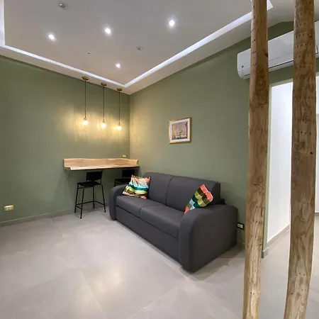 Apartment Dante Dream Centro Storico Naples